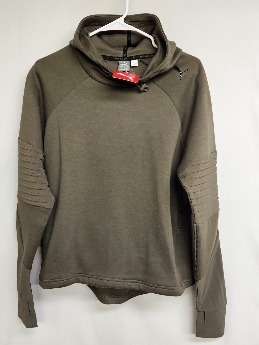 PUMA NWT Women’s Hoodie Jacket Size Medium Army Olive Green Sweatshirt